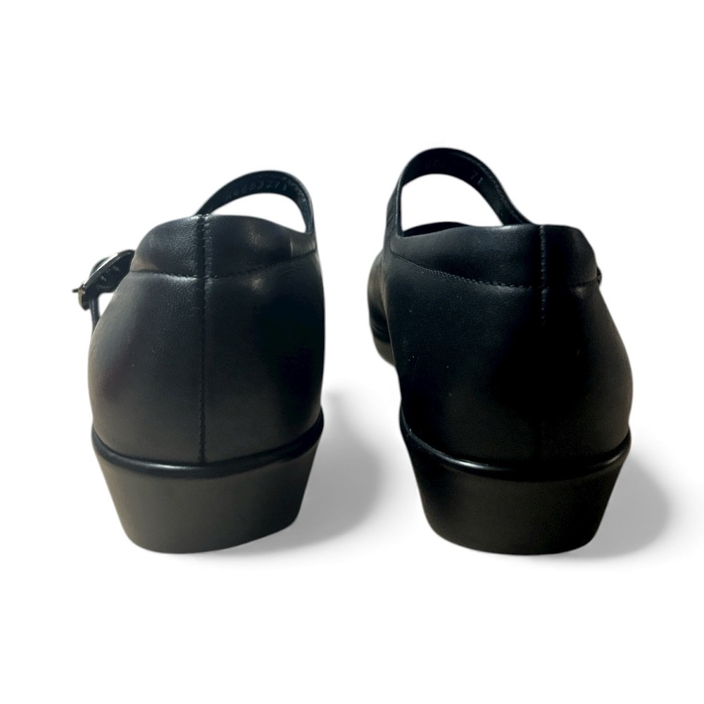 SAS Women's Black Mary Jane Flats - Picture 7 of 7